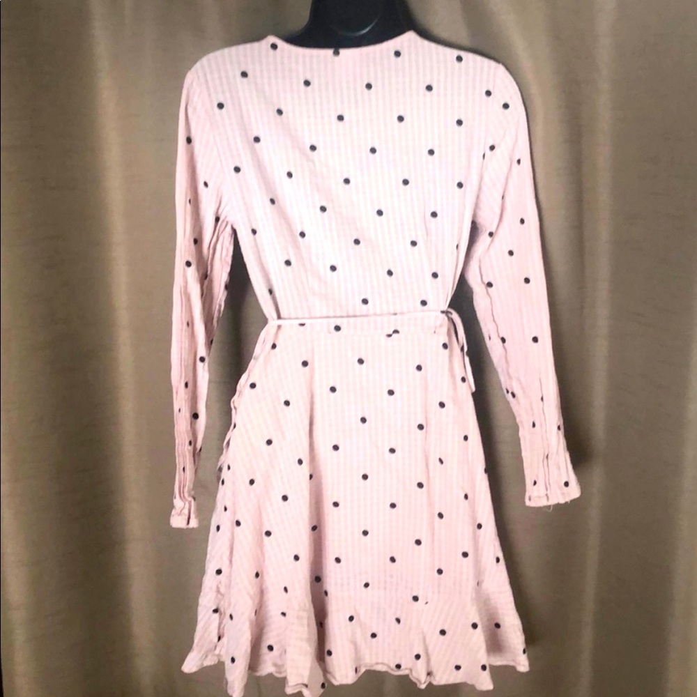 HOST PICK❣️Selfie Leslie Pink & Black Polka Dot Ruffled Wrap Dress Sz M - Picture 4 of 6